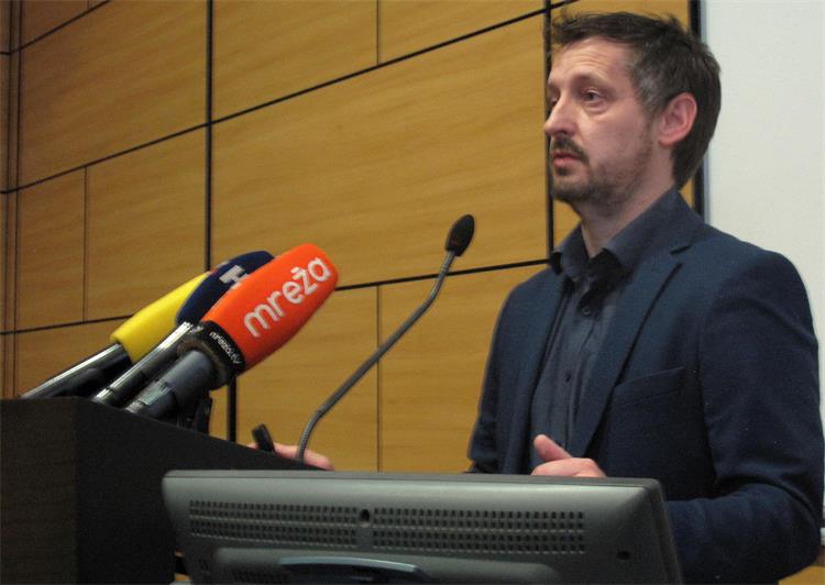 Slika /slike/Opcenito/potres-ZG 2020/2020_04_23-image-1H.JPG